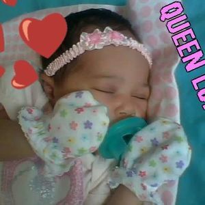 Meet your Posher, Monique